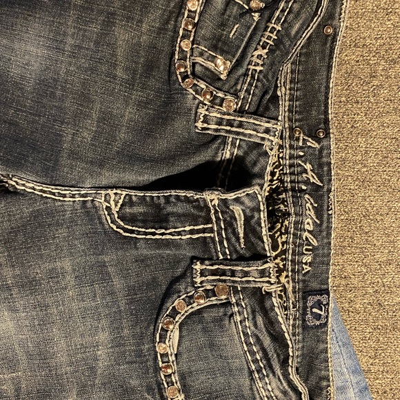 Barely worn - Picture 3 of 4